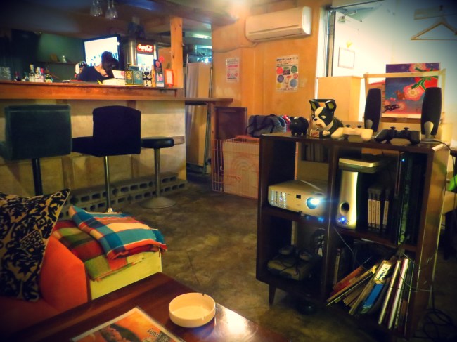 Tokyo Gotokuji temple cats