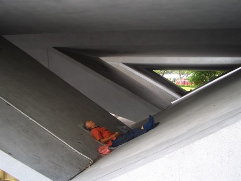People sleep geometrically in Singapore