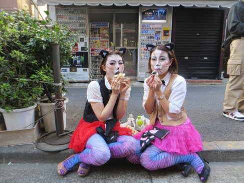 Kagurazaka Bakeneko Parade 