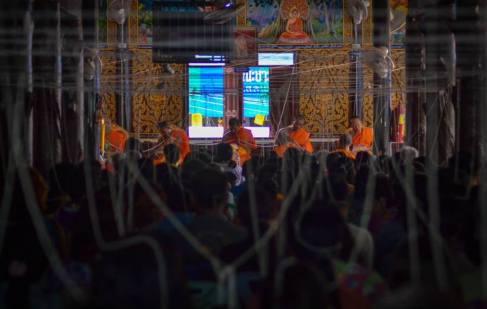 songkran isaan thailand