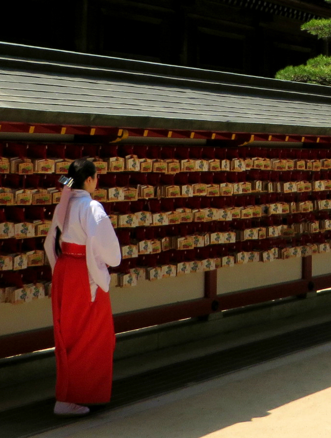 A walk around: Dazaifu, Fukuoka Prefecture | IKIMASHO!