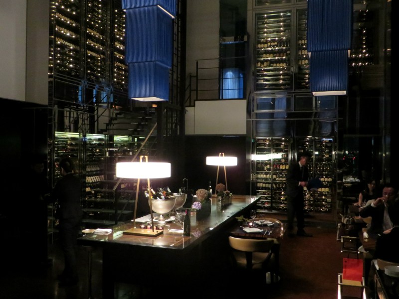 China Blue at Conrad Tokyo 11