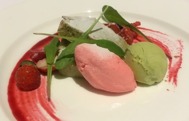 The Strings by InterContinental Tokyo Dining Room 16