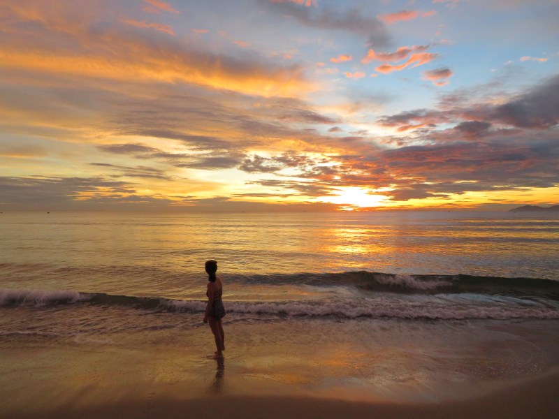Melia Danang Vietnam sunrise 3
