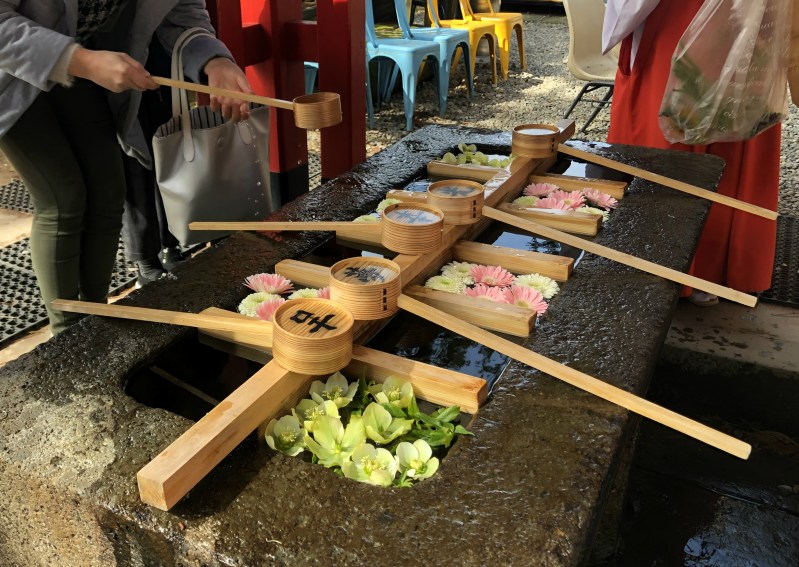 22. Kanazawa trip Ishiura shrine chozuya
