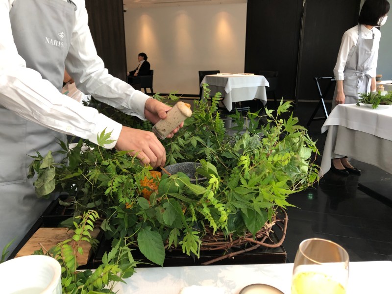 Narisawa Bread of the Forest preparation